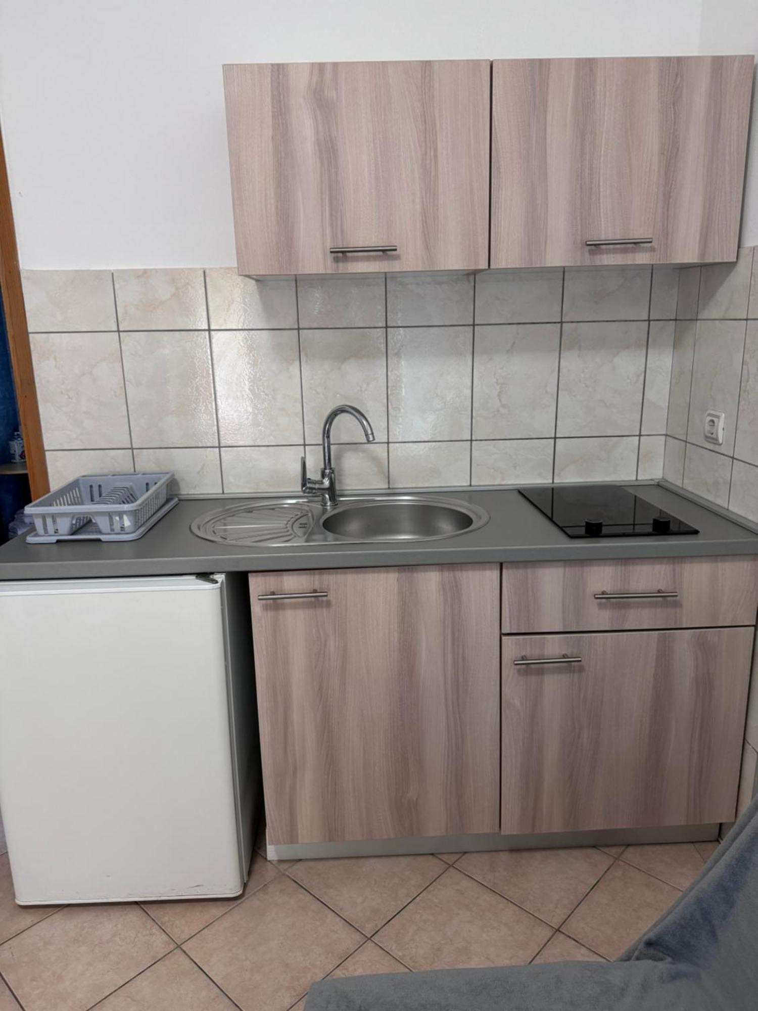Apartmani Bruno Vrsi Exteriör bild